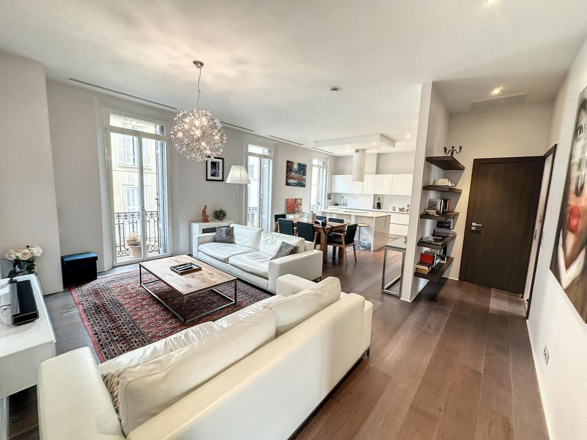 Jej2 - 2 Bedrooms Luxe Center Appartement