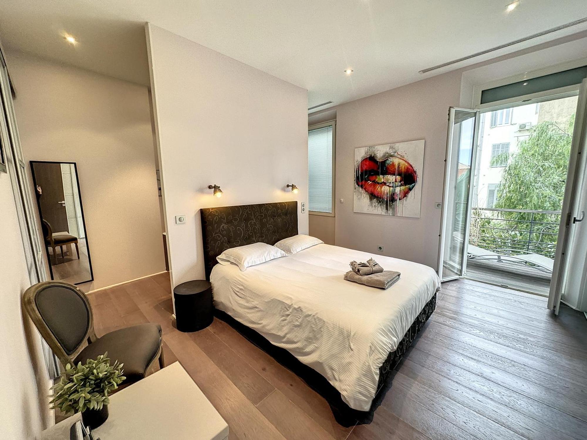Jej2 - 2 Bedrooms Luxe Center *