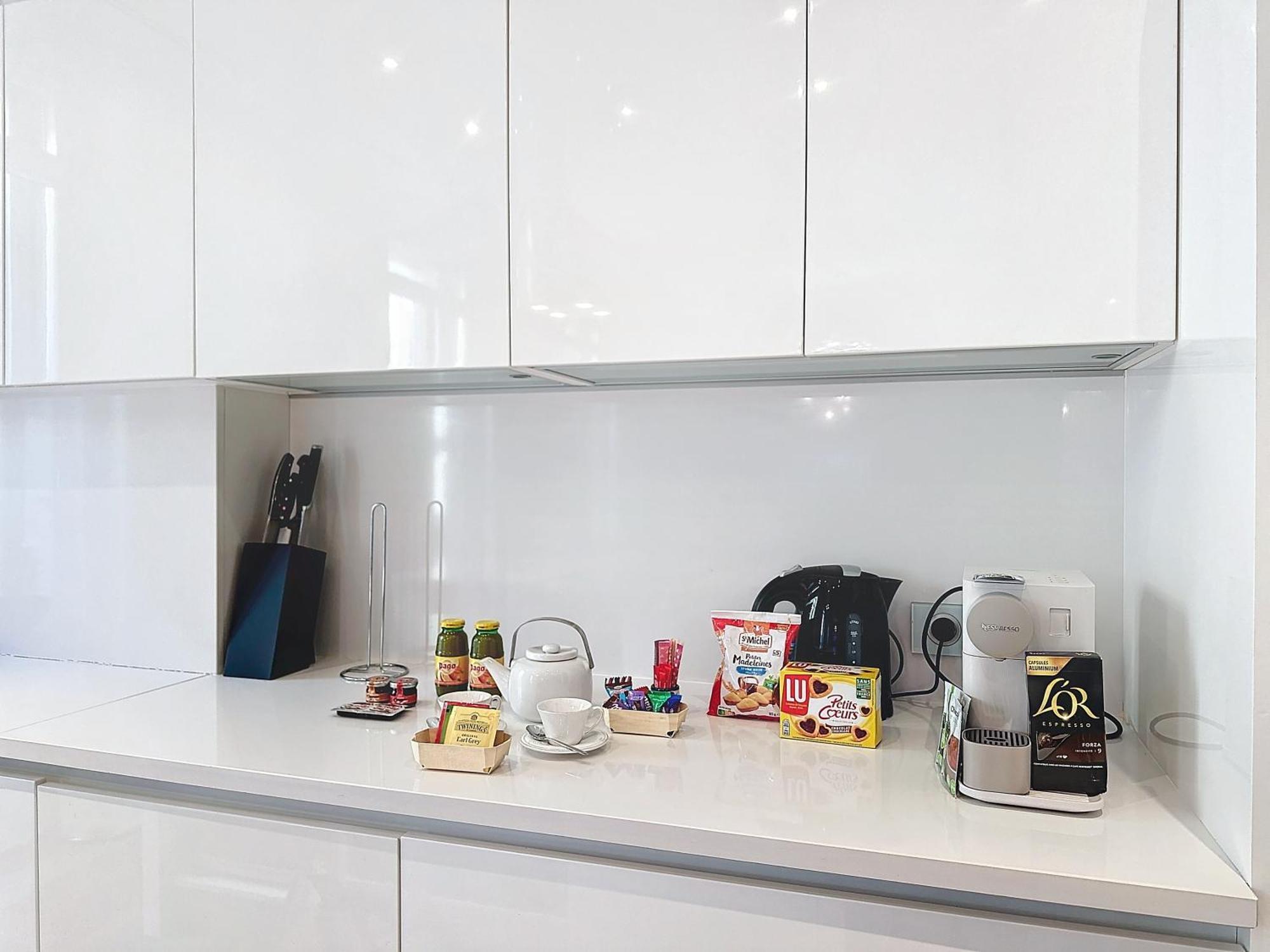 Jej2 - 2 Bedrooms Luxe Center Appartement *